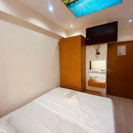 Diva Hotel 3*